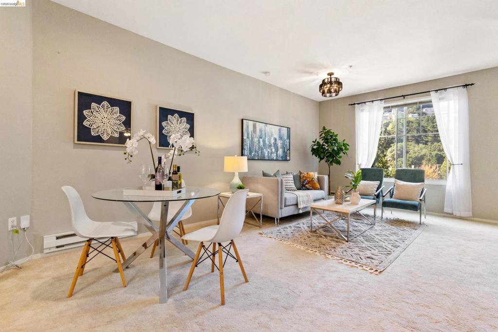 200 Caldecott Ln 206, Oakland, CA 94618 — photo 1