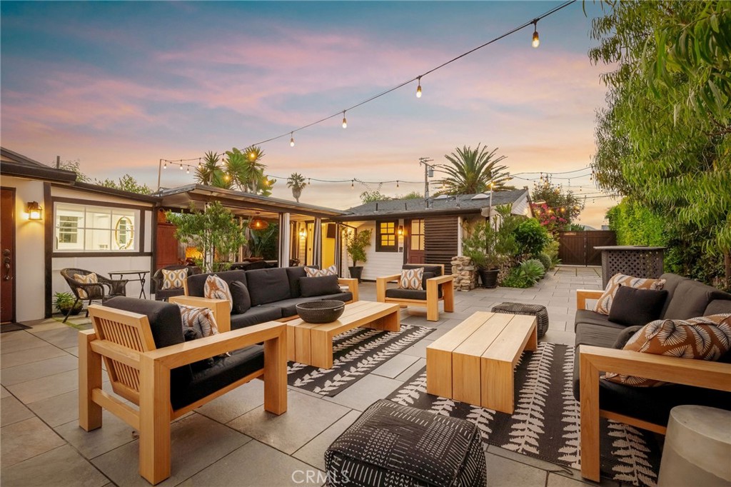 469 Oak, Laguna Beach, CA 92651 — photo 1