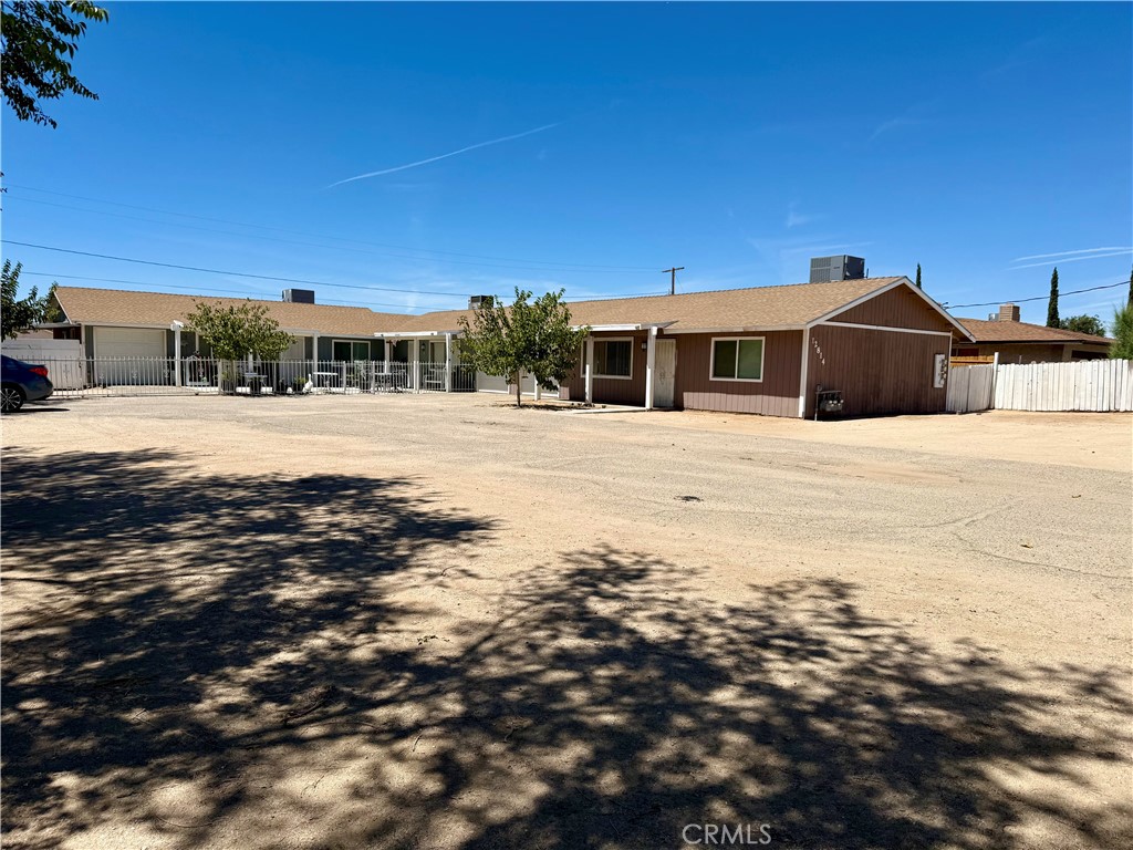 12814 Kiowa, Apple Valley, CA 92308 — photo 1