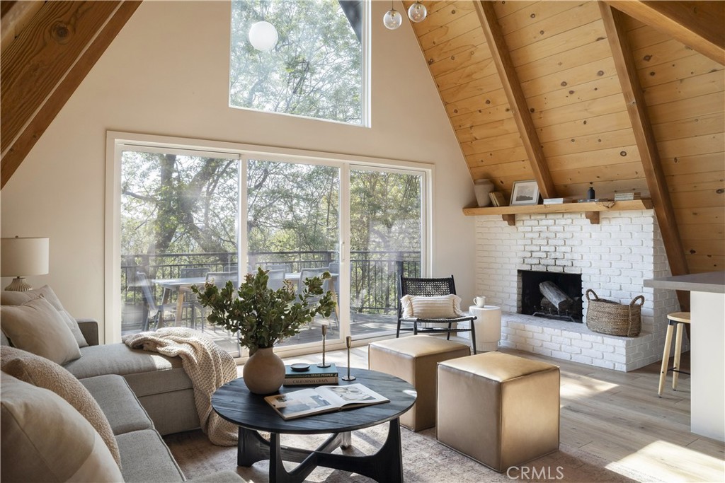 1340 Yosemite, Lake Arrowhead, CA 92352 — photo 1
