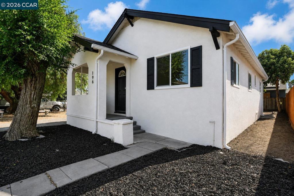 196 N Bella Monte Ave, Bay Point, CA 94565 — photo 1