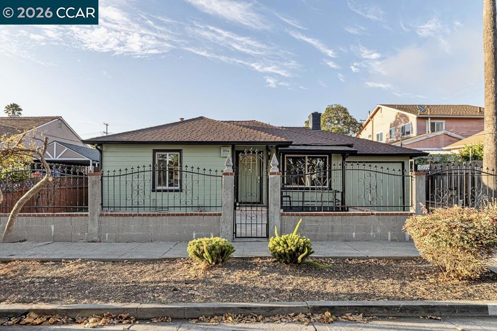 1419 Esmond Ave, Richmond, CA 94801 — photo 1