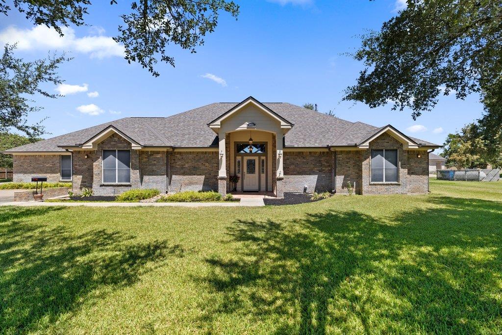 5421  FM 619 None, Taylor, TX 76574 — photo 1