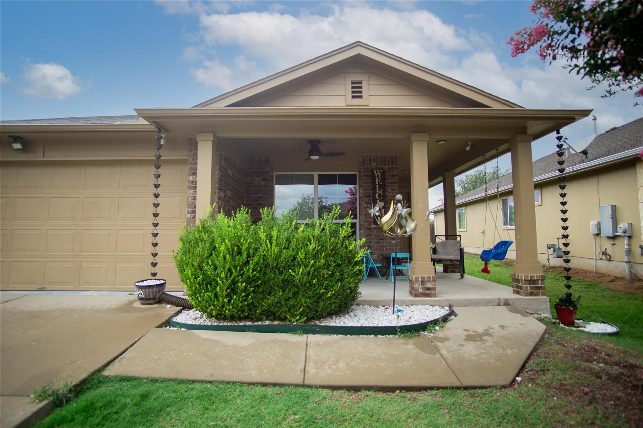 6912 Plains Crest Dr, Del Valle, TX 78617 — photo 1