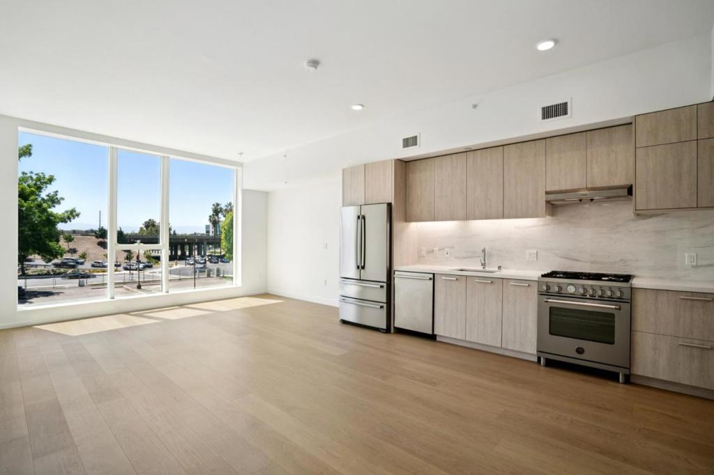 188 W Saint James Street 10308, San Jose, CA 95110 — photo 1