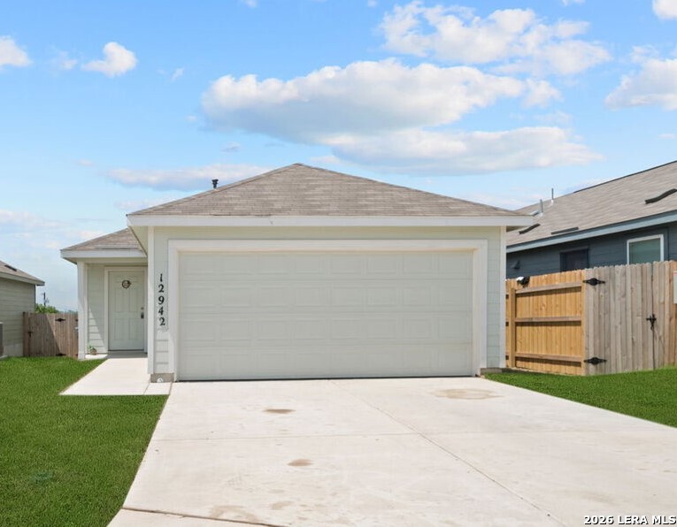 12942 DEEP EDDY, St Hedwig, TX 78152 — photo 1