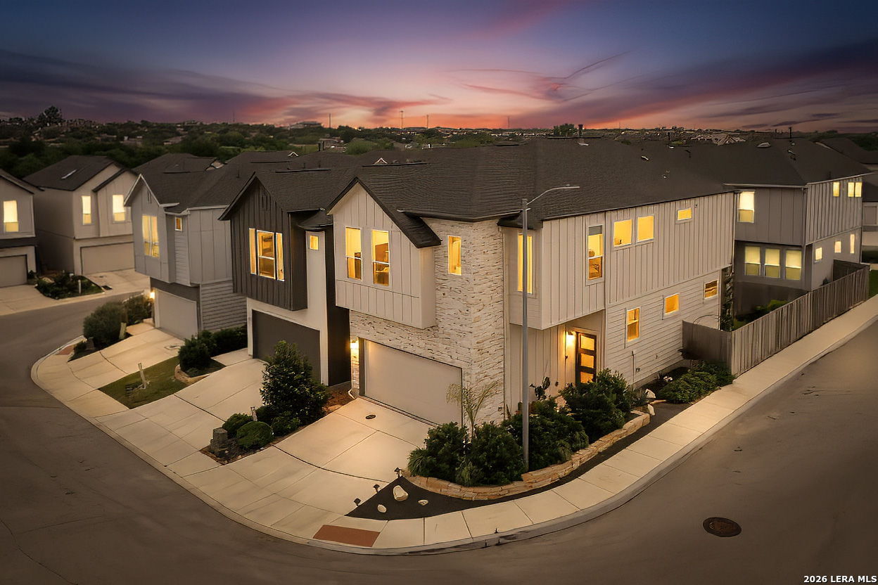 8851 Oakland Rd, San Antonio, TX 78240 — photo 1