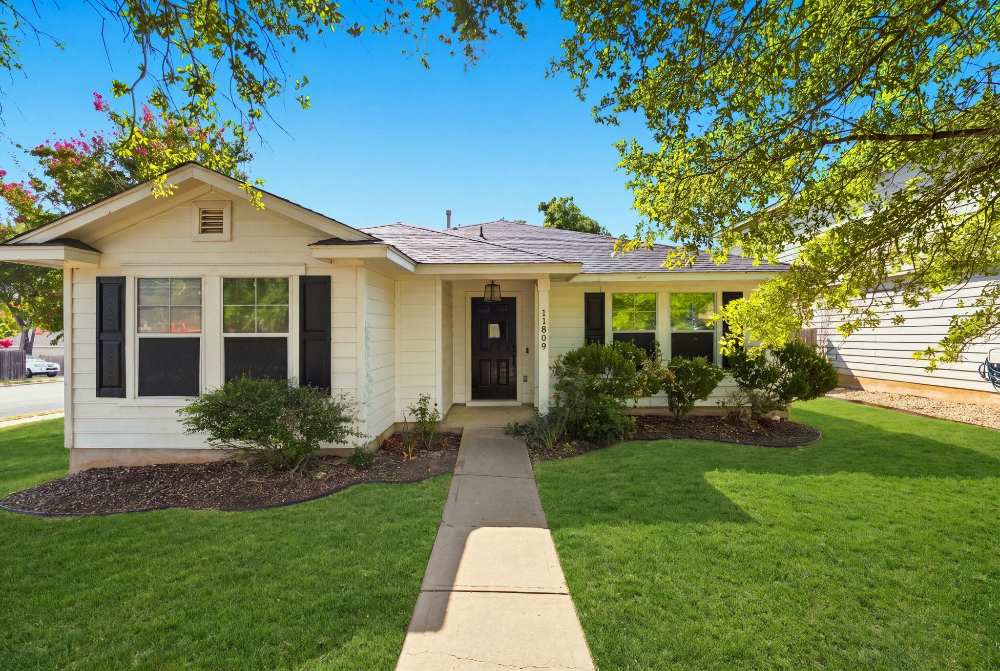 11809 Briarcreek Loop, Manor, TX 78653 — photo 1