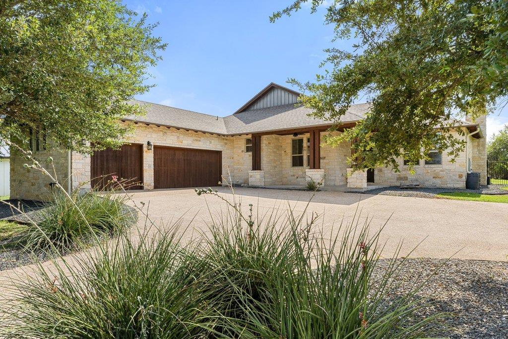 10183 Brangus, Driftwood, TX 78619 — photo 1