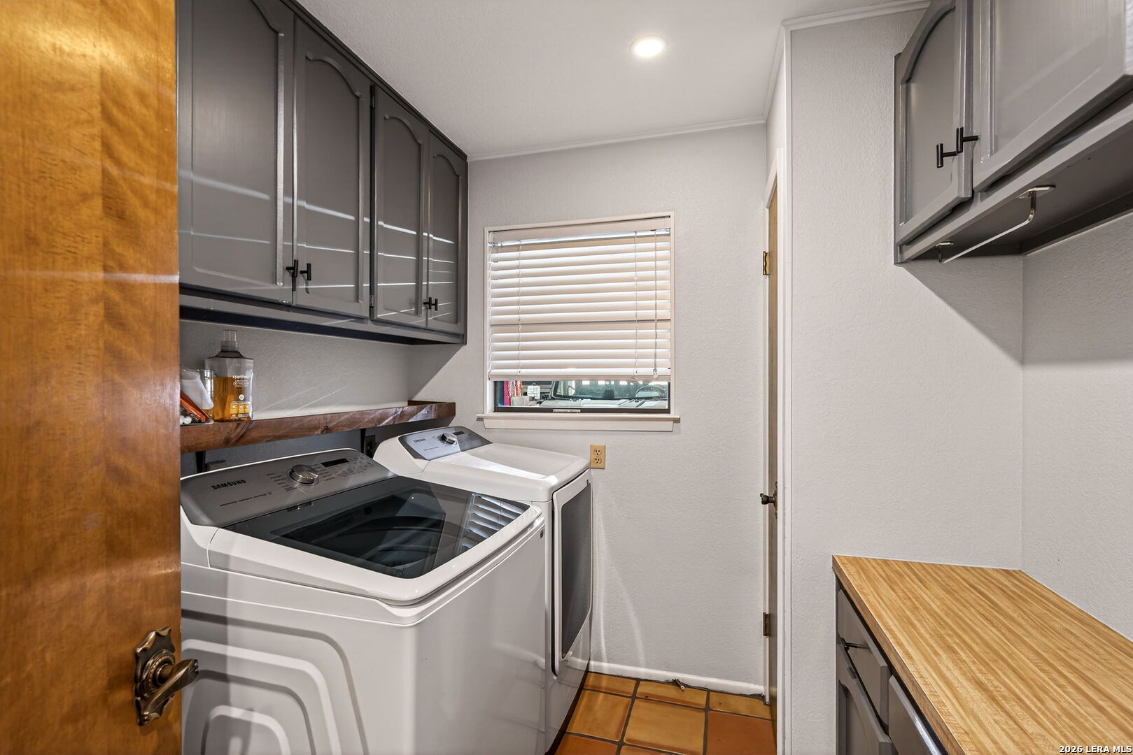 9325 Bluebell, ,  78266 — photo 1