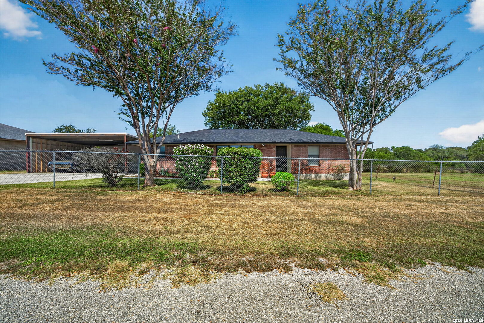 325 WENDY LN, ,  78155 — photo 1