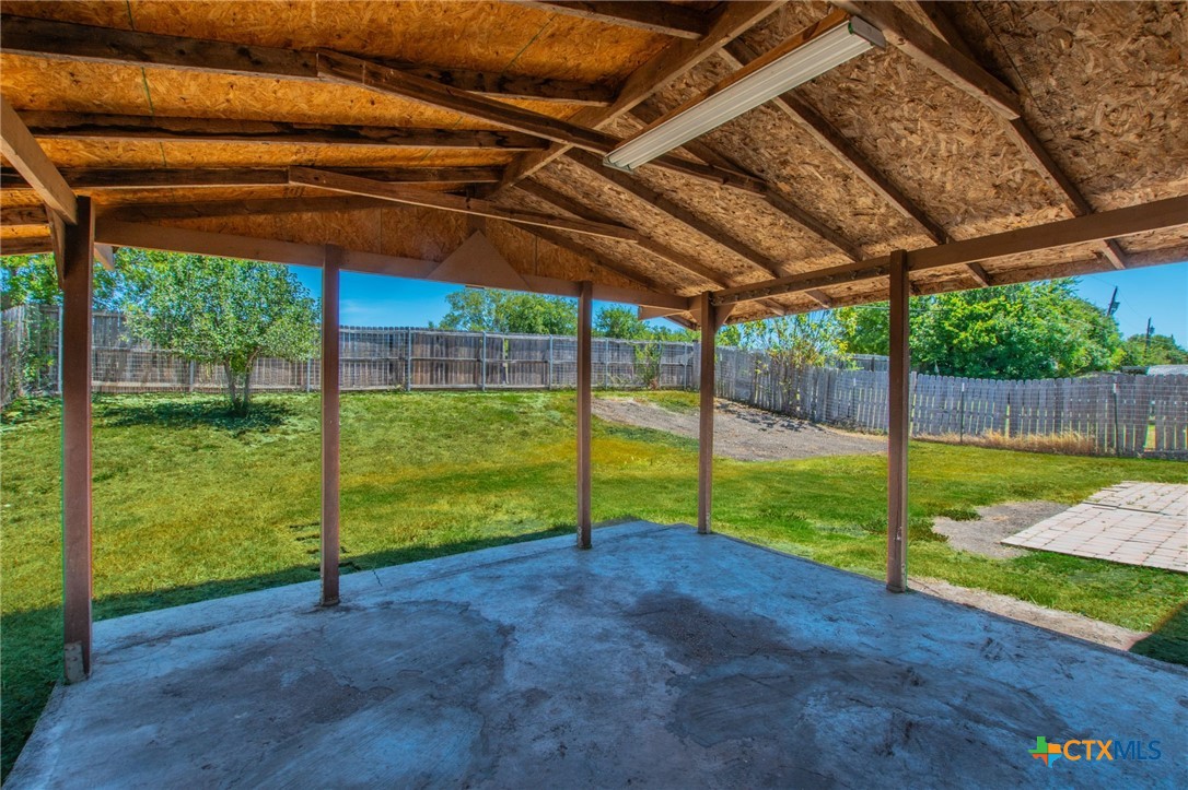 111 Patterson, Copperas Cove, TX 76522 — photo 1
