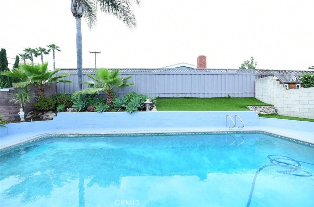 9452 Larrabee Avenue, San Diego, CA 92123 — photo 1