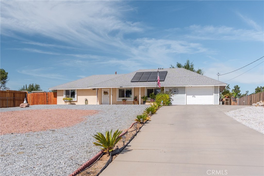 9172 Jacaranda, Hesperia, CA 92345 — photo 1