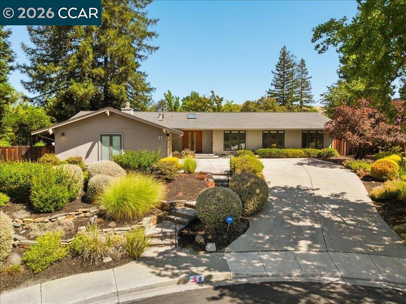 8 Dunsmoor Ct, Danville, CA 94526 — photo 1