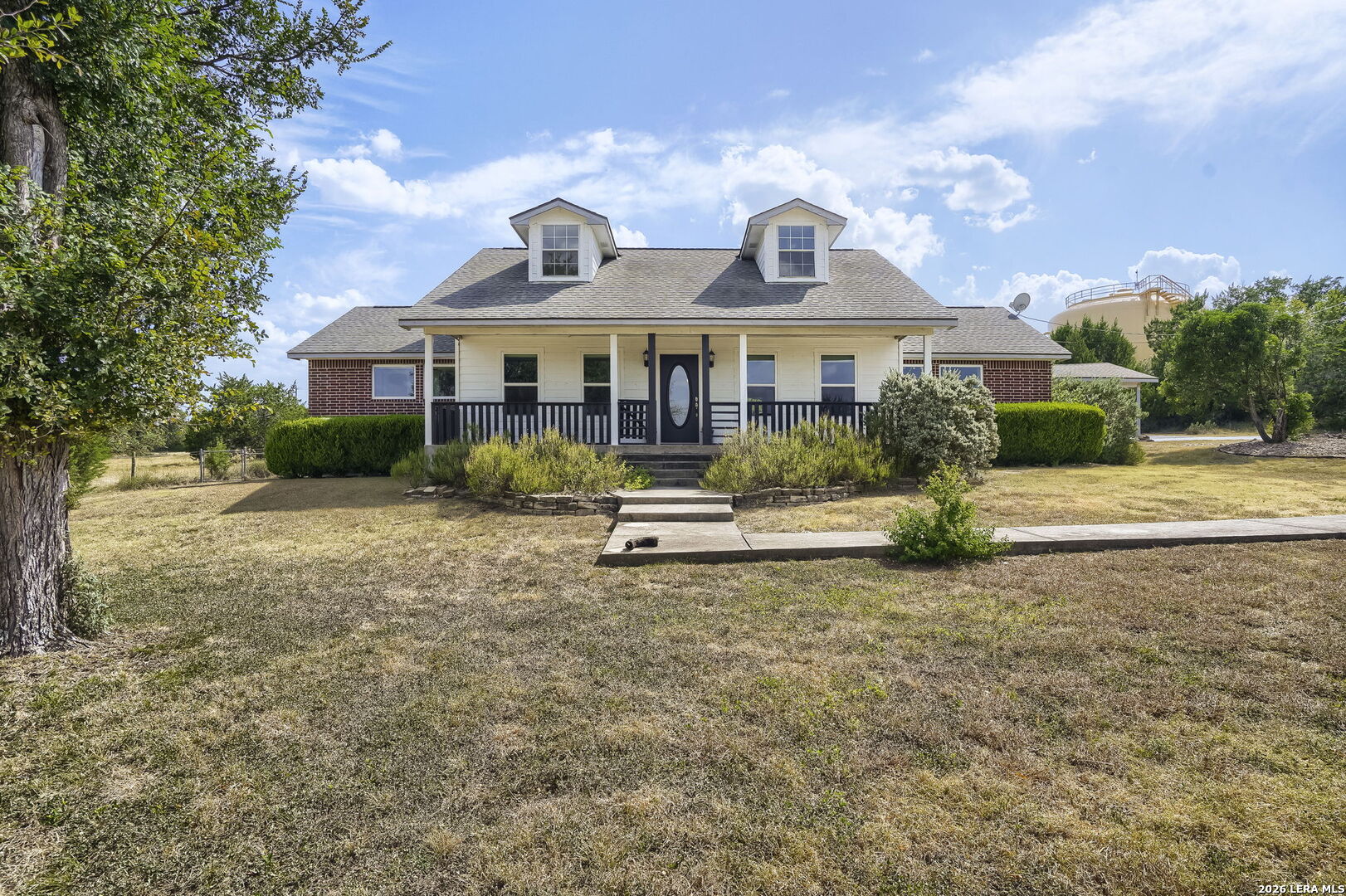 162 ARNOLD DR, Canyon Lake, TX 78133 — photo 1