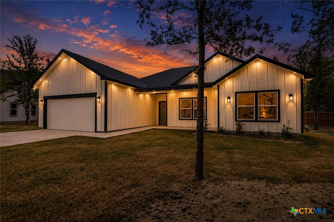 108 Keahi Court, Bastrop, TX 78602 — photo 1