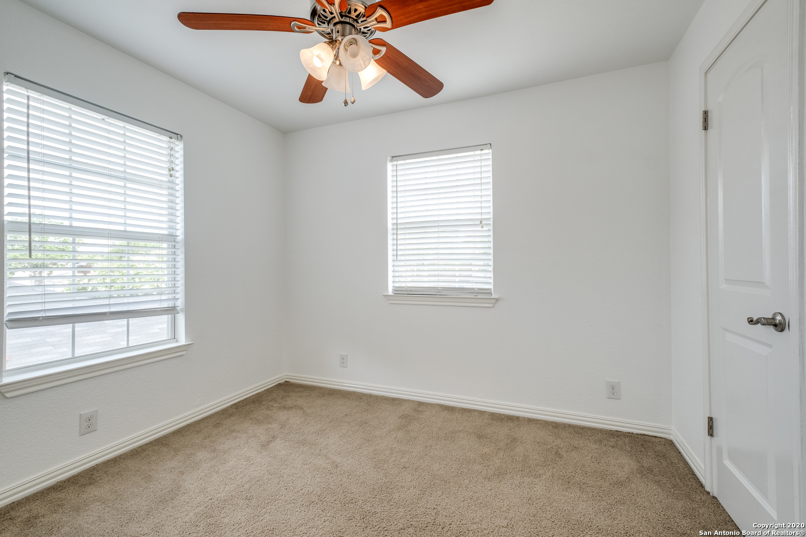 9235 Encino Village, ,  78250 — photo 1