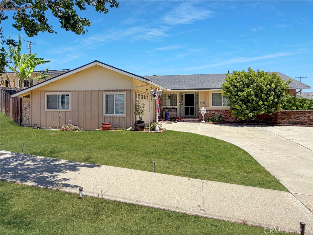 342 Ridgeway, Ventura, CA 93004 — photo 1