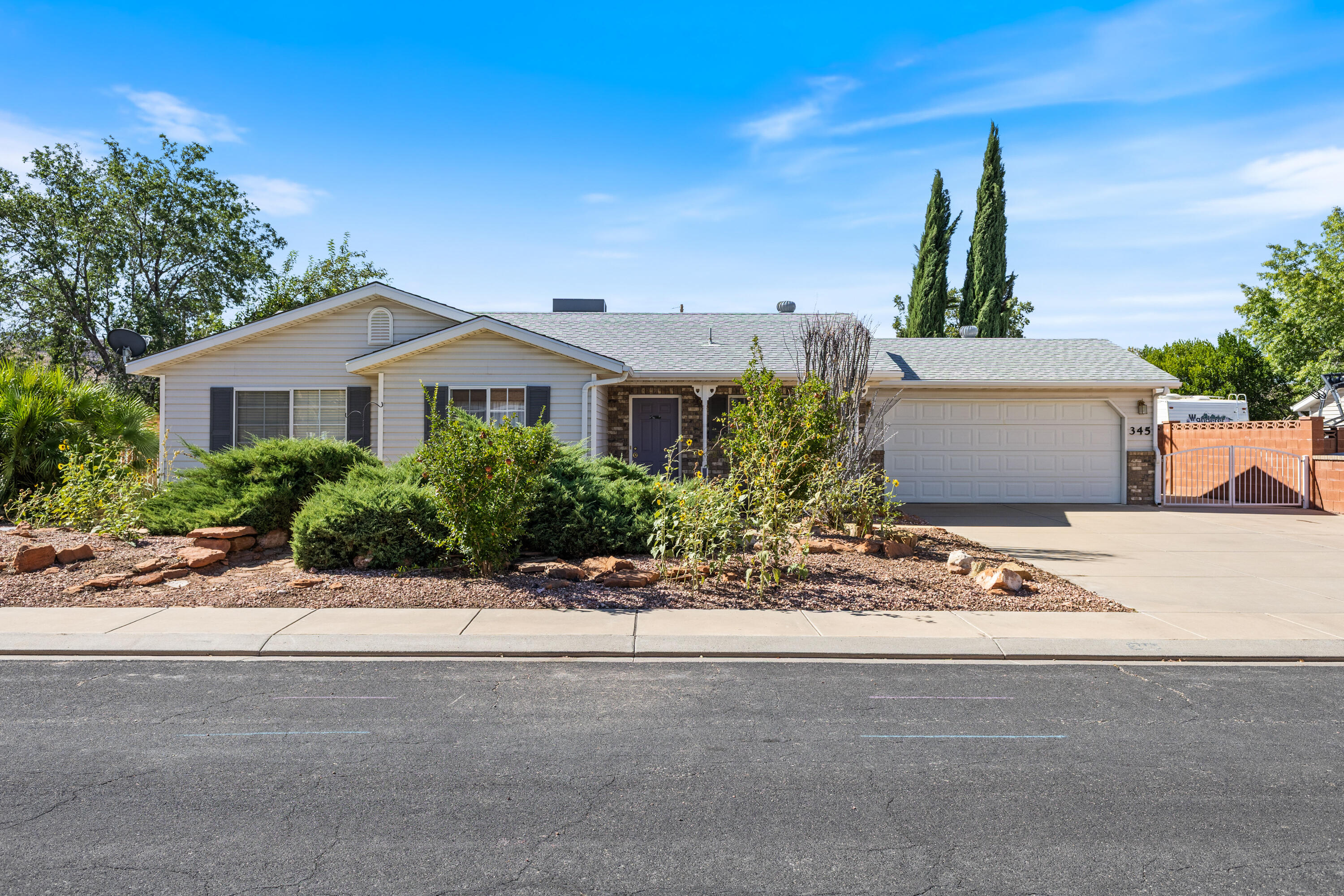 345 W 110 N, La Verkin, UT 84745 — photo 1