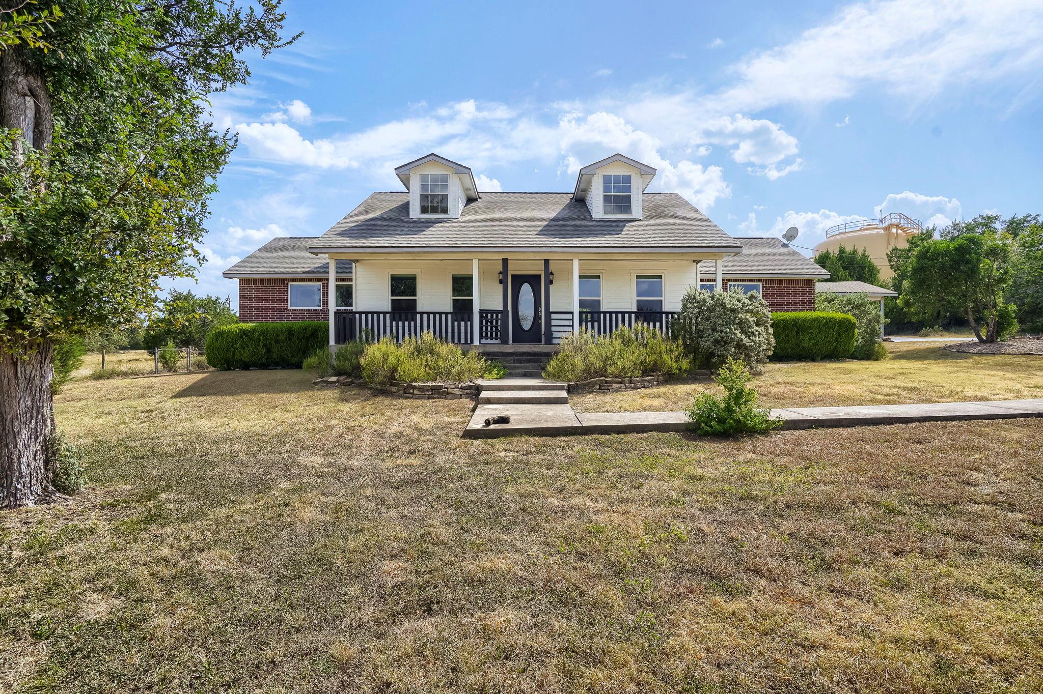 162 Arnold, Canyon Lake, TX 78133 — photo 1