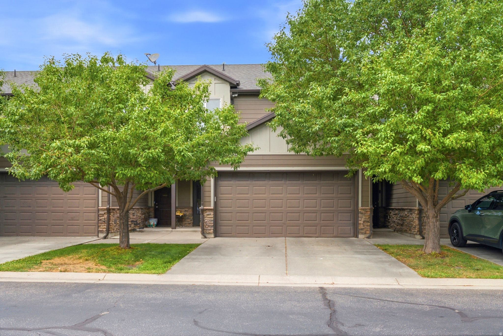 3343 KENNA LN #3, West Haven, UT 84401 — photo 1