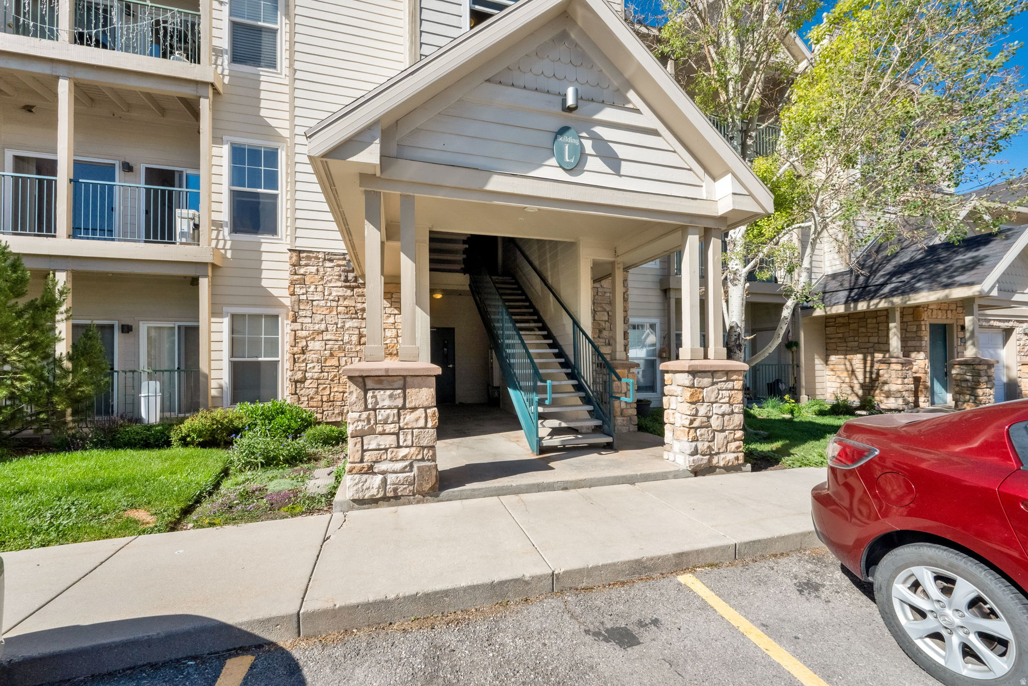 900 N BITNER RD #L-22, Park City, UT 84098 — photo 1