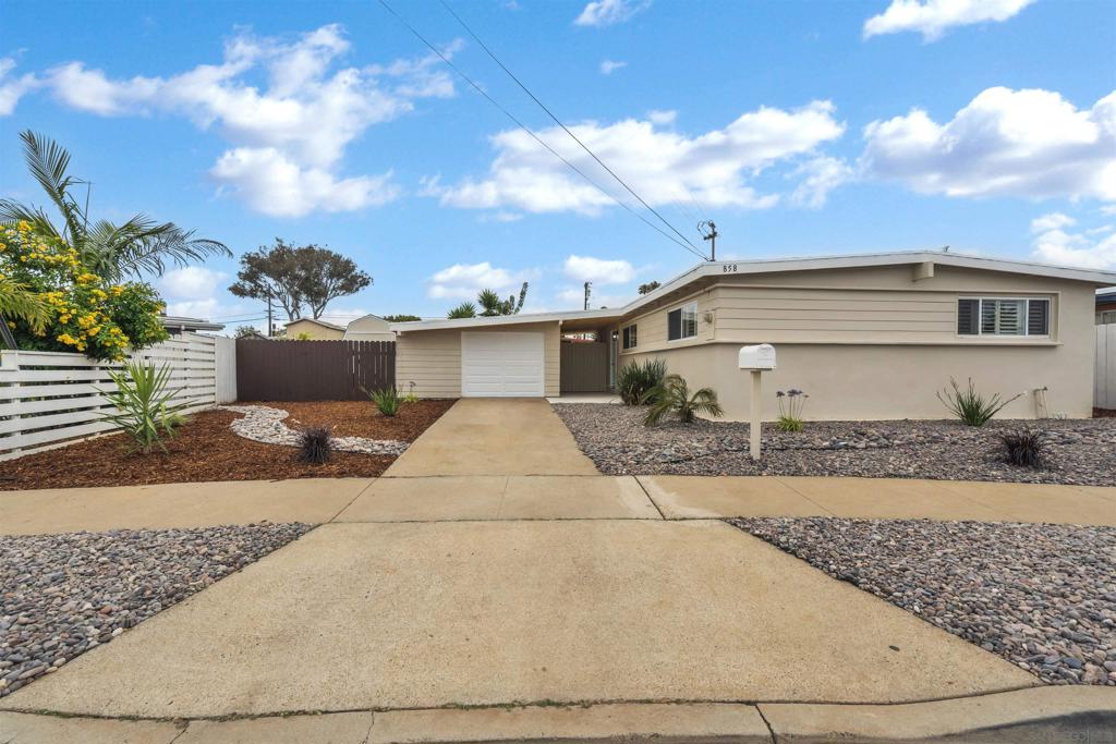 858 Hickory, Imperial Beach, CA 91932 — photo 1