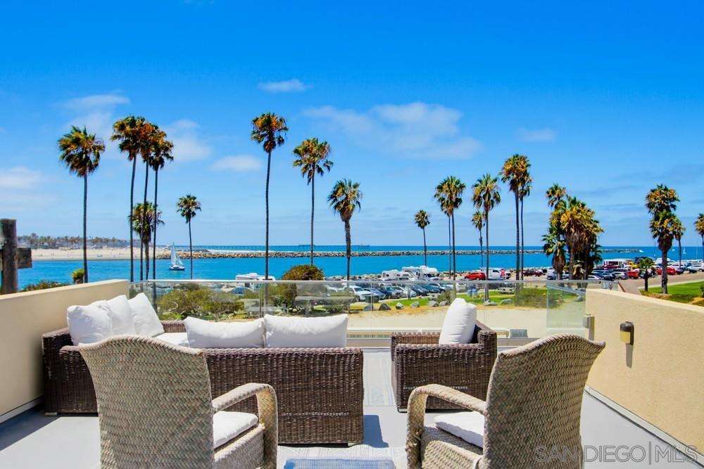 2629 31 Ocean Front Walk, San Diego, CA 92109 — photo 1
