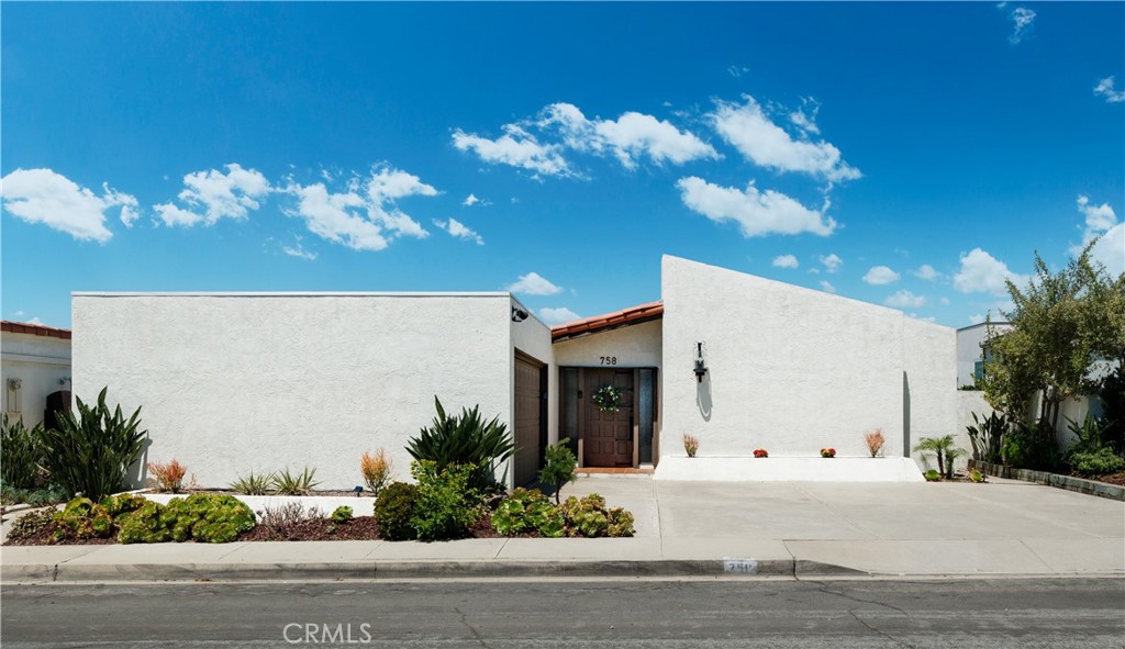 758 Barracuda Way, Laguna Beach, CA 92651 — photo 1