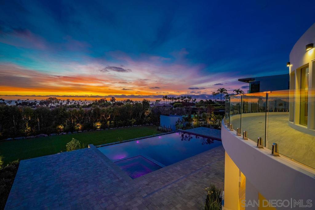 8308 Calle Del Cielo, La Jolla, CA 92037 — photo 1