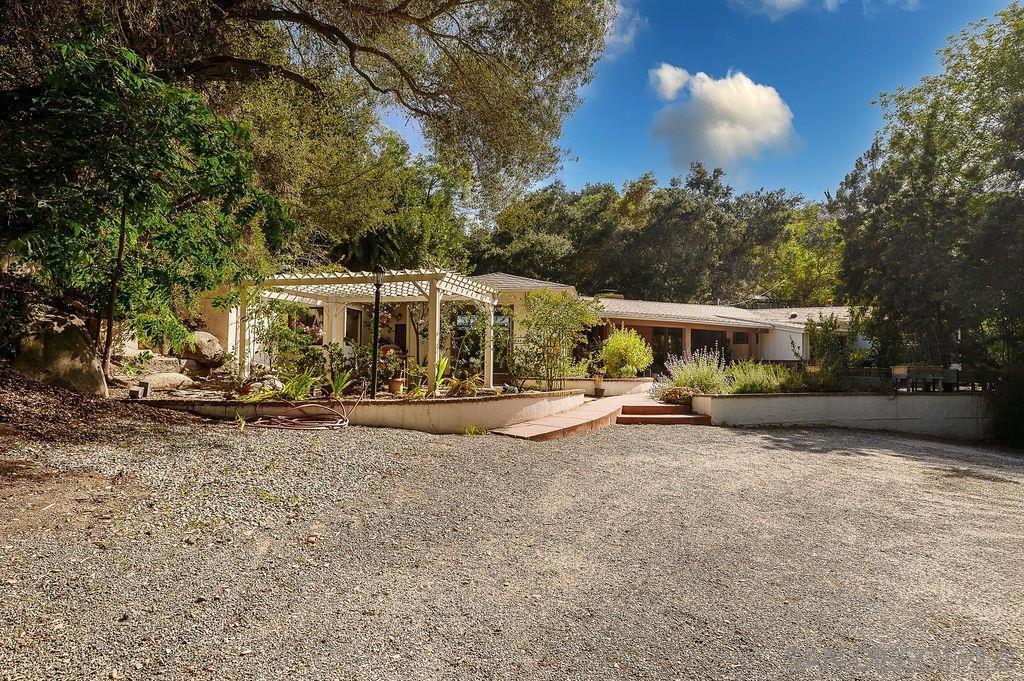 9707 Shadow Rd, La Mesa, CA 91941 — photo 1