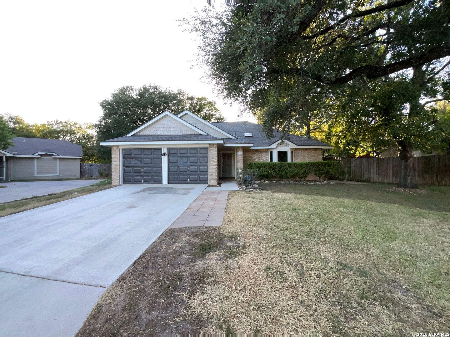 9511 ELM GLN, San Antonio, TX 78250 — photo 1