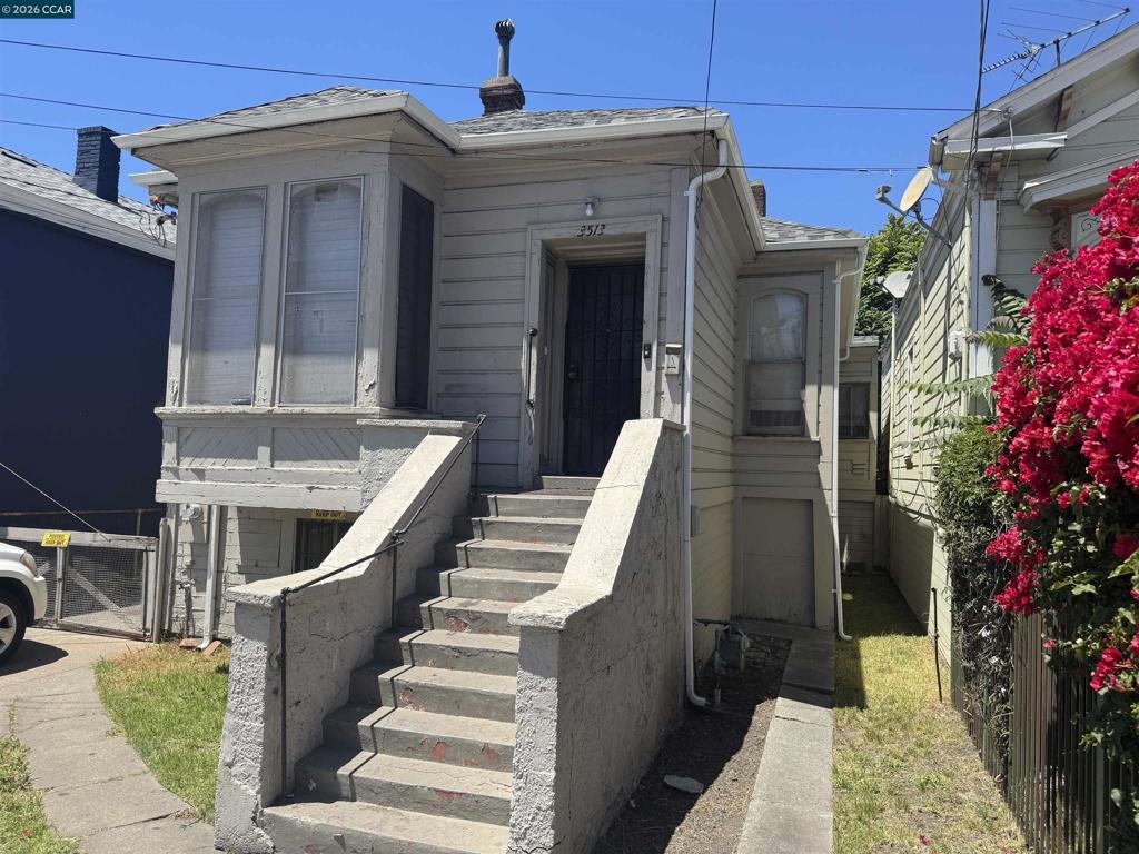 3513 Adeline St, Oakland, CA 94608 — photo 1