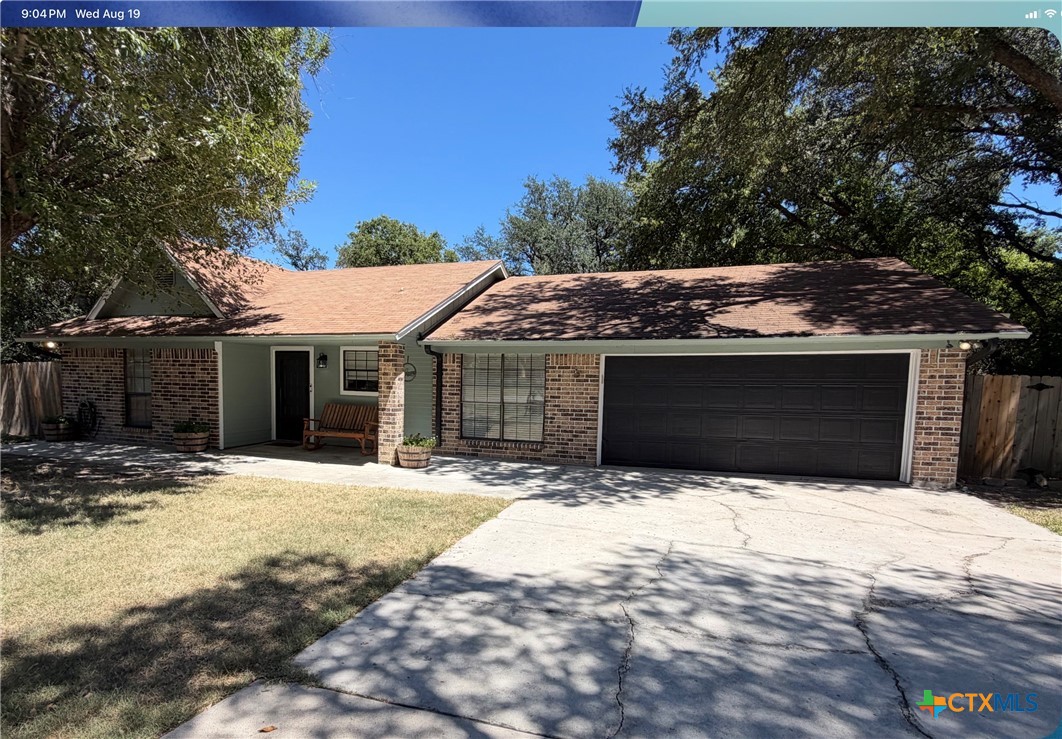 3020 Oakwood Drive, Harker Heights, TX 76548 — photo 1