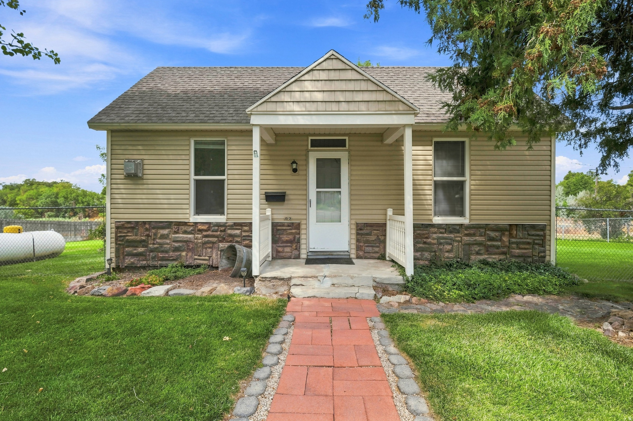 83 N 150 E, Malad City, ID 83252 — photo 1