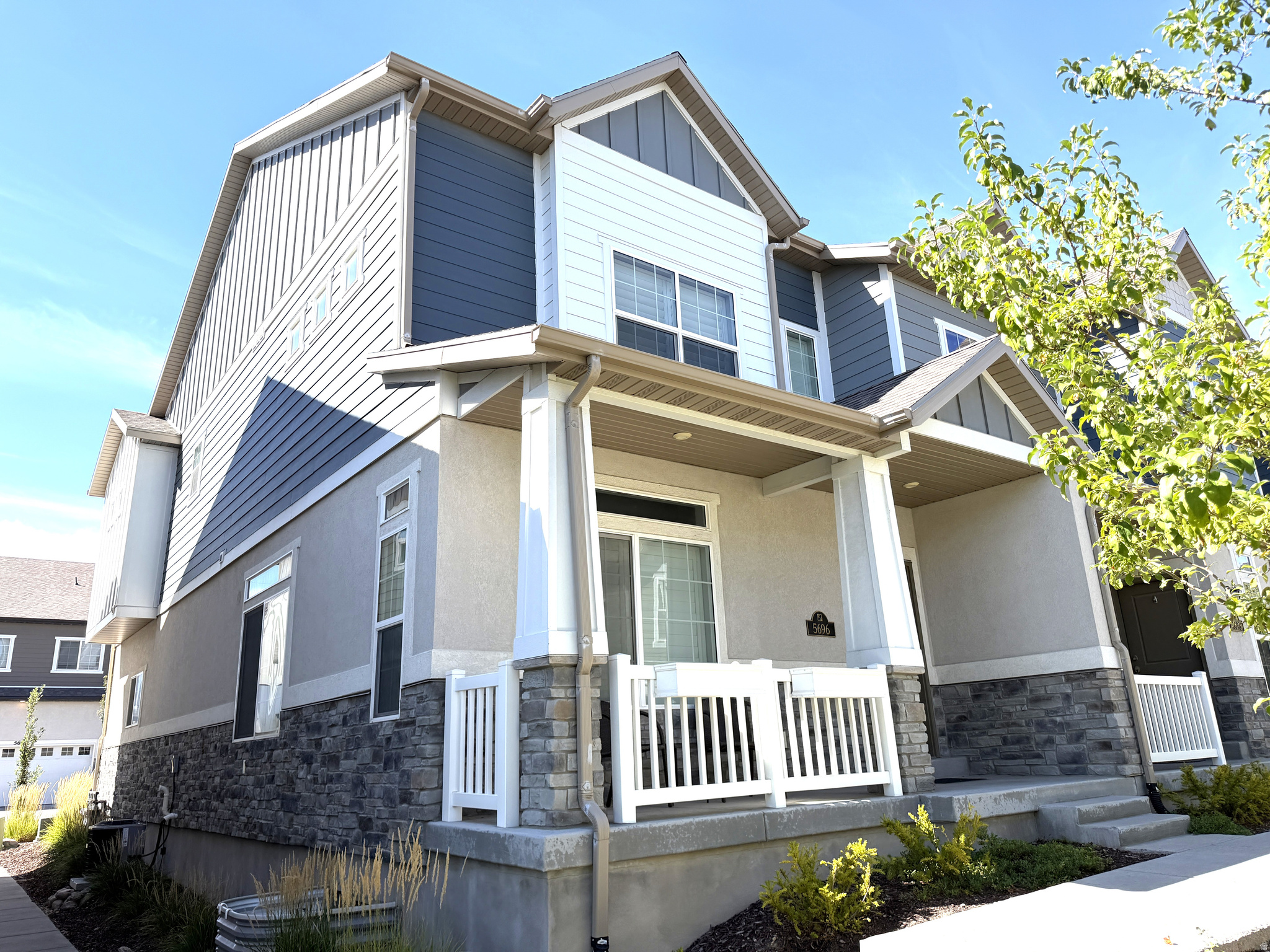 5696 W PELICAN RIDGE LN, West Valley City, UT 84118 — photo 1