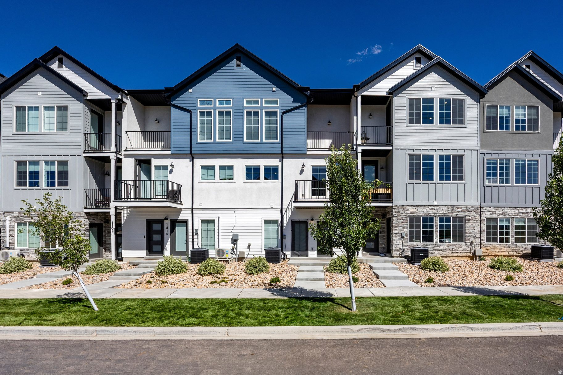1819 S 920 E, Heber City, UT 84032 — photo 1
