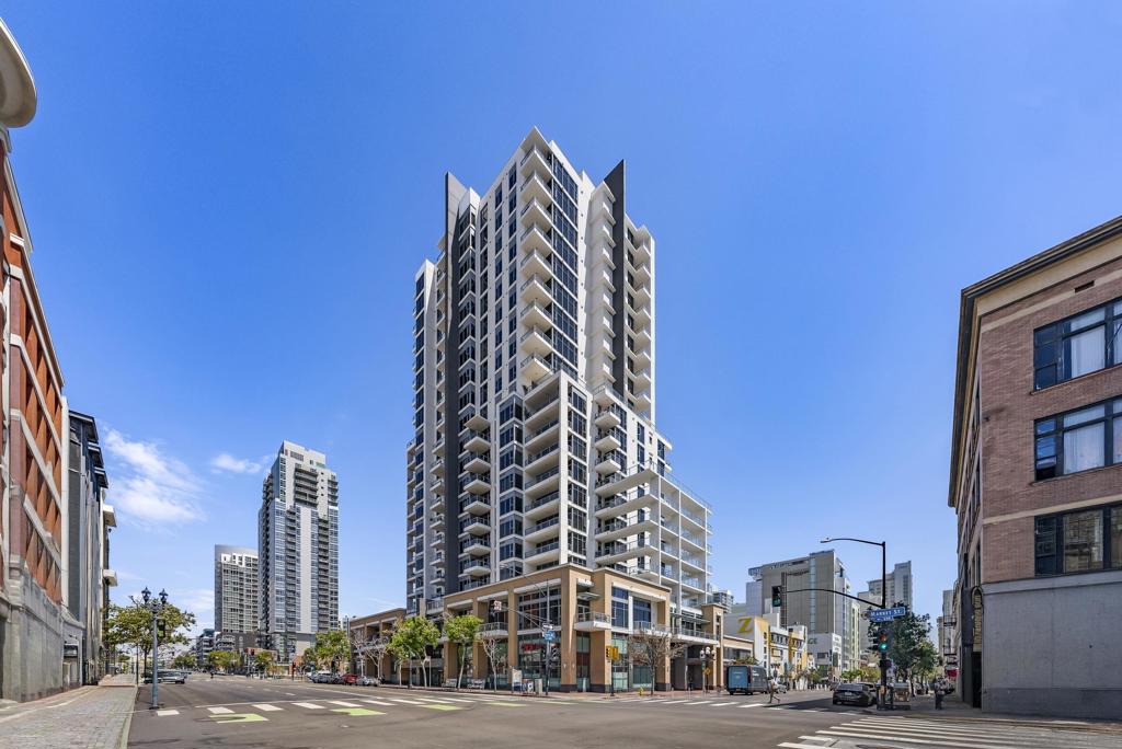 575 6th Ave 1004, San Diego, CA 92101 — photo 1