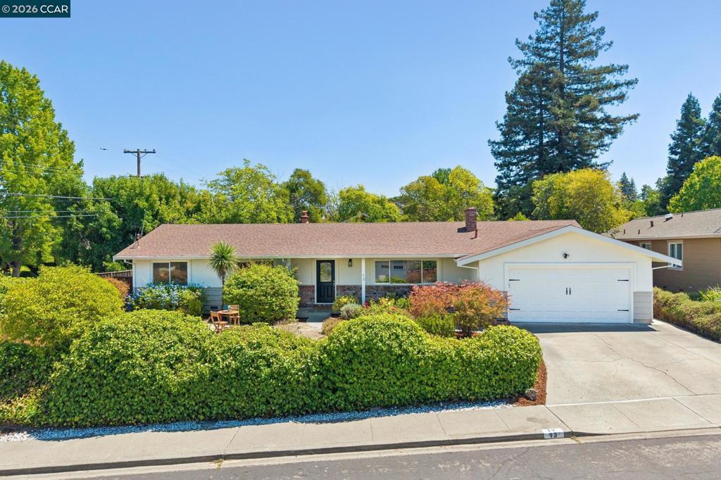 13 Anne Ct, Walnut Creek, CA 94598 — photo 1