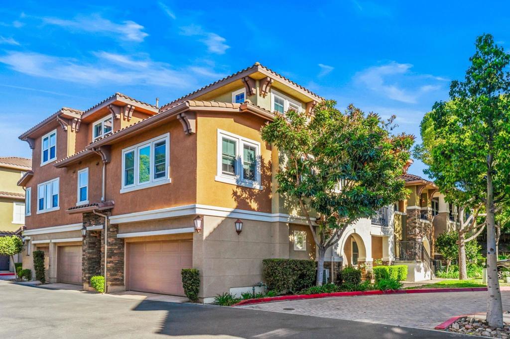 14 via montisi, Santee, CA 92071 — photo 1