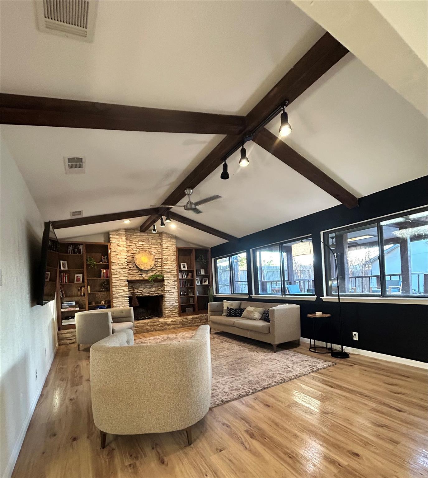9507  Sherbrooke St, Austin, TX 78729 — photo 1