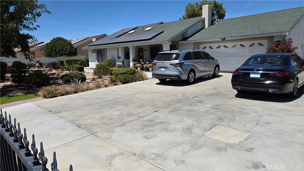 14262 La Mesa Rd, Victorville, CA 92392 — photo 1