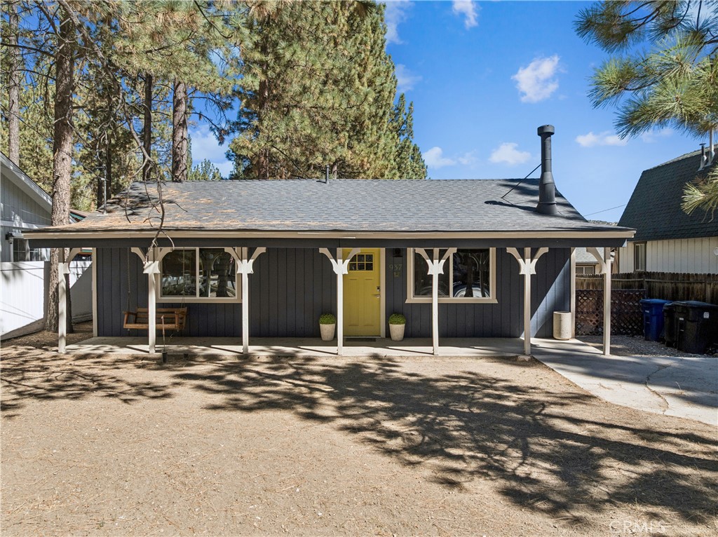 937 E Fairway, Big Bear City, CA 92314 — photo 1