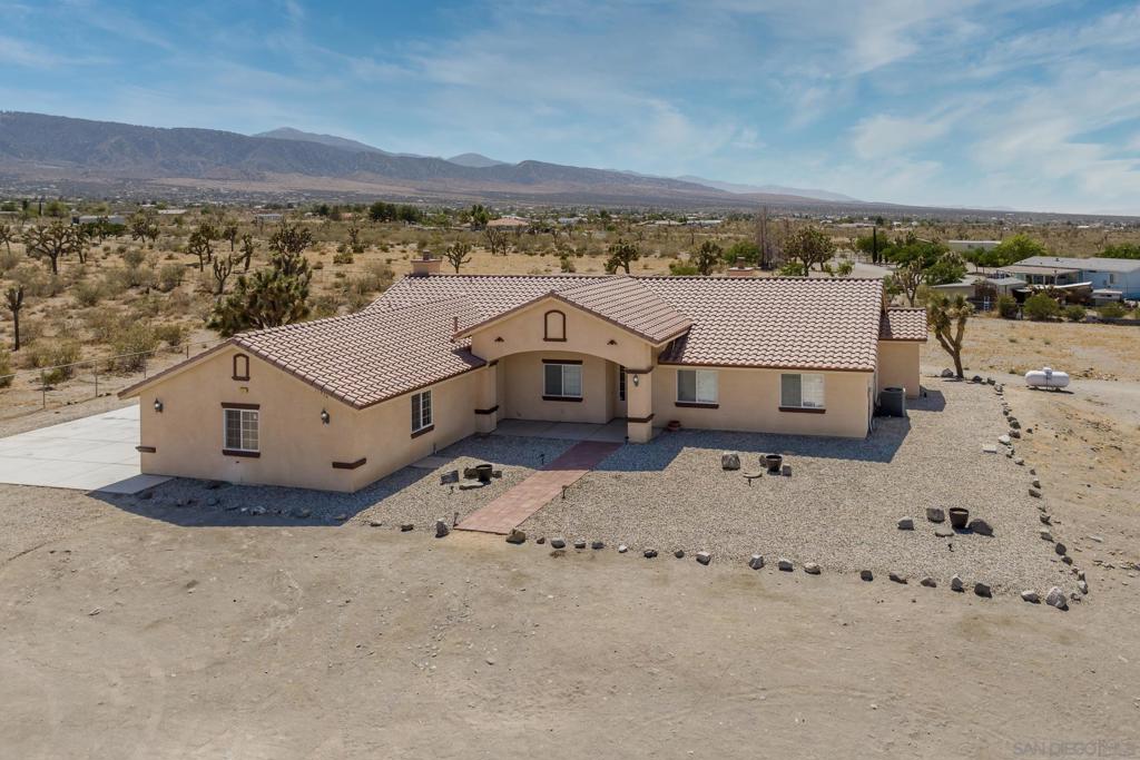 11926 Golden View Road, Pinon Hills, CA 92372 — photo 1