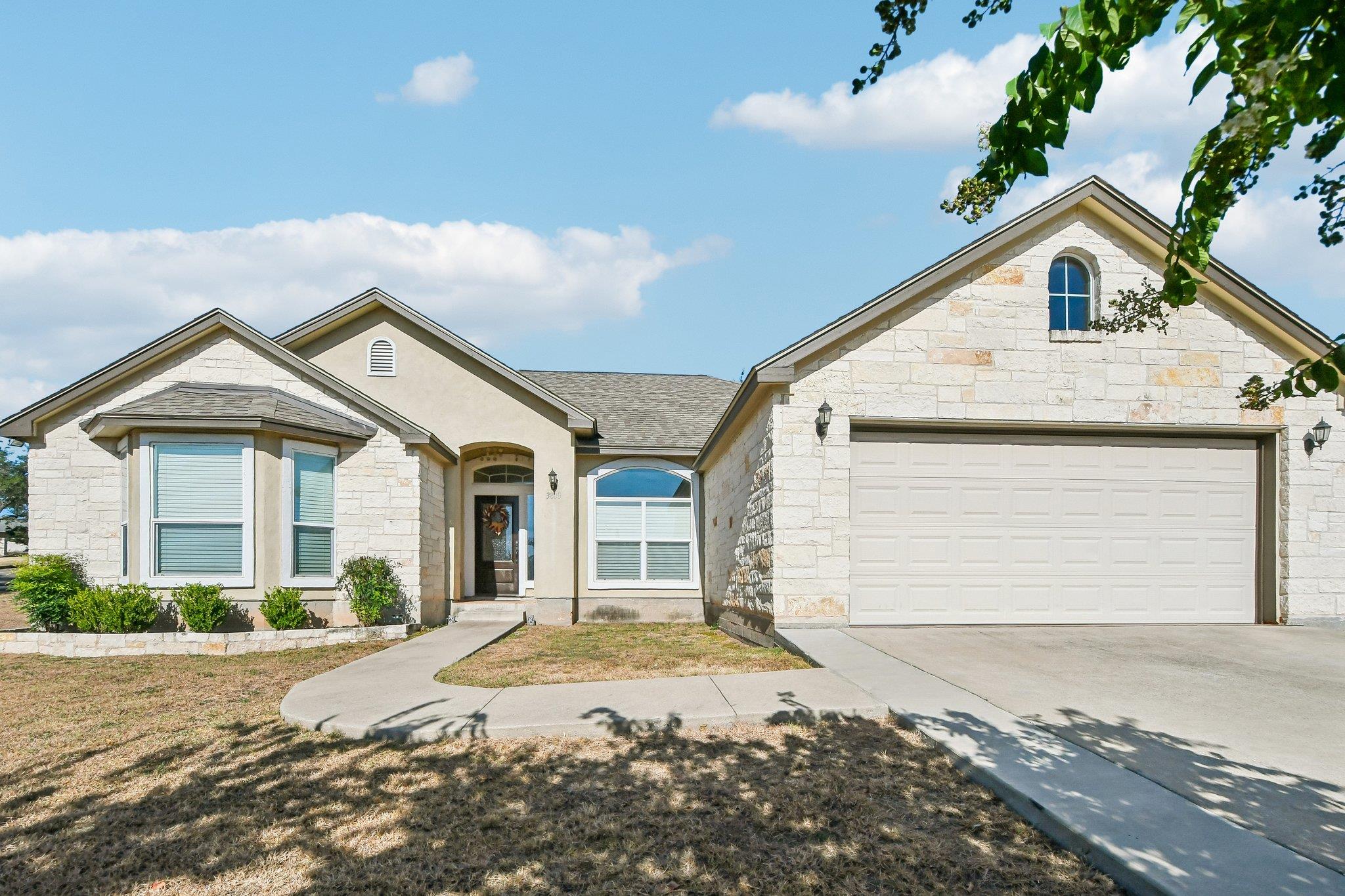 3800 Annapolis, Lago Vista, TX 78645 — photo 1