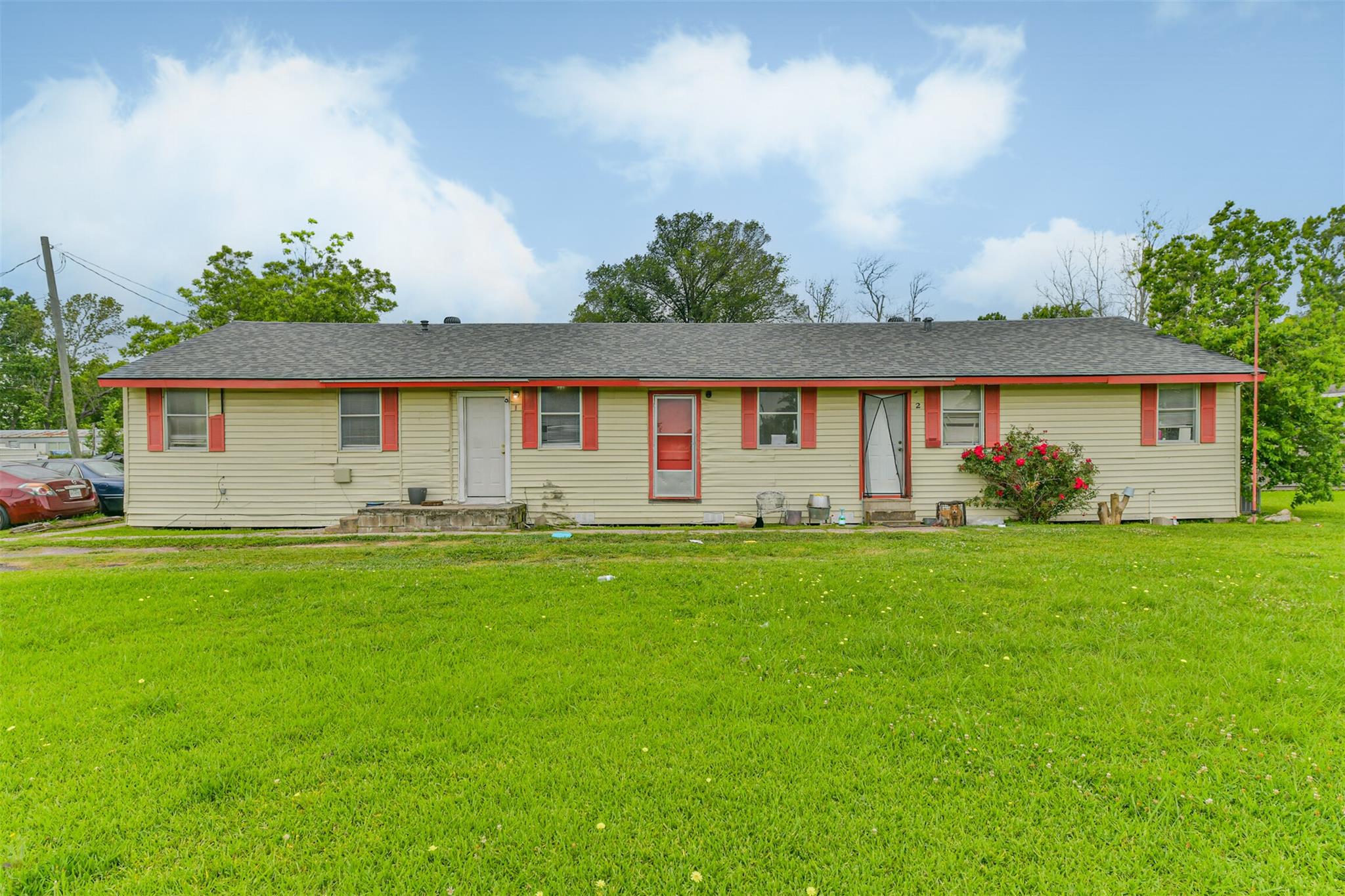 639 Saint Charles, Crosby, TX 77532 — photo 1