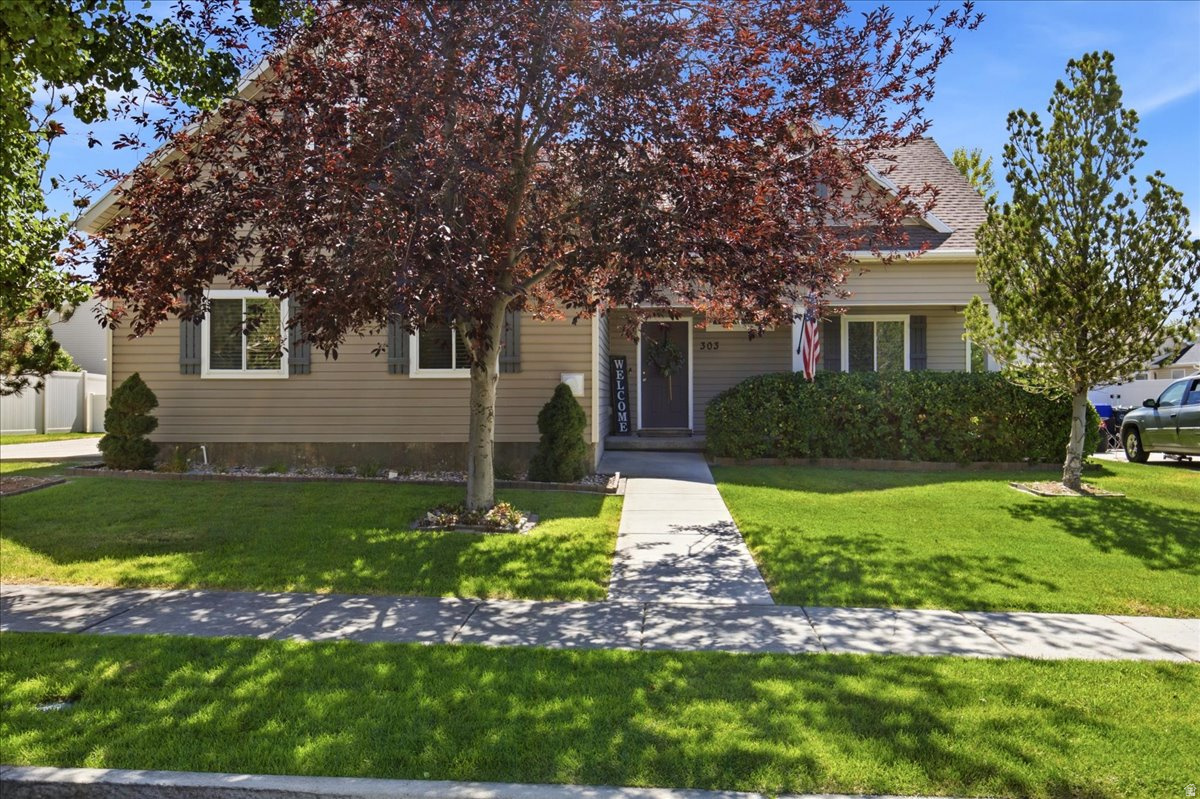 303 DUROCHER LN, Tooele, UT 84074 — photo 1