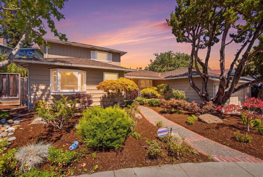 2872 Roland Avenue, San Carlos, CA 94070 — photo 1