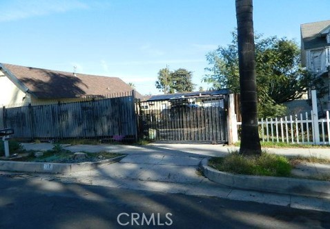 117 N Orange Avenue, Rialto, CA 92376 — photo 1